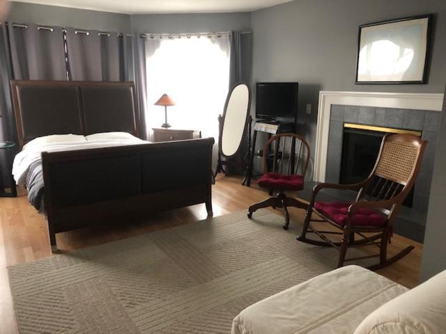 Honeysuckle House Hotel Кокитлам Екстериор снимка